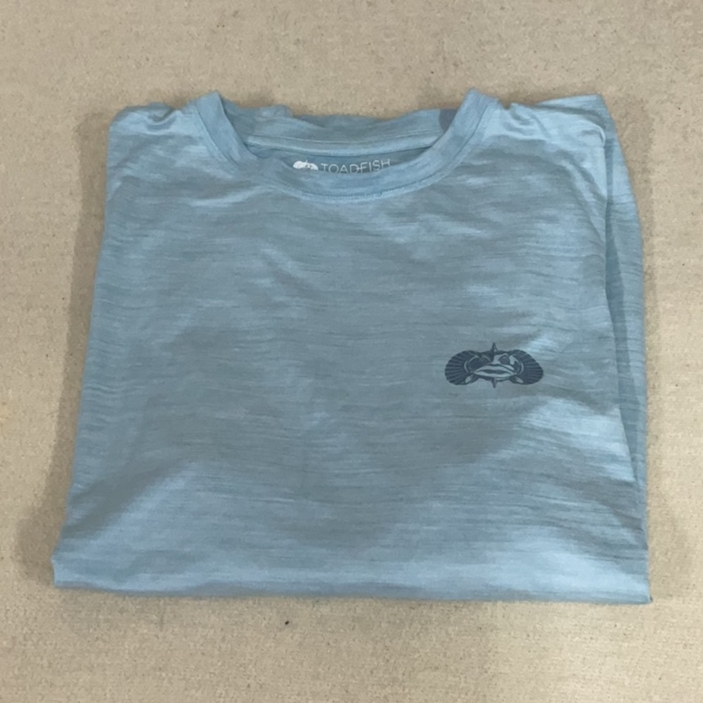 EUC Mens long sleeve Toad fish t-shirt